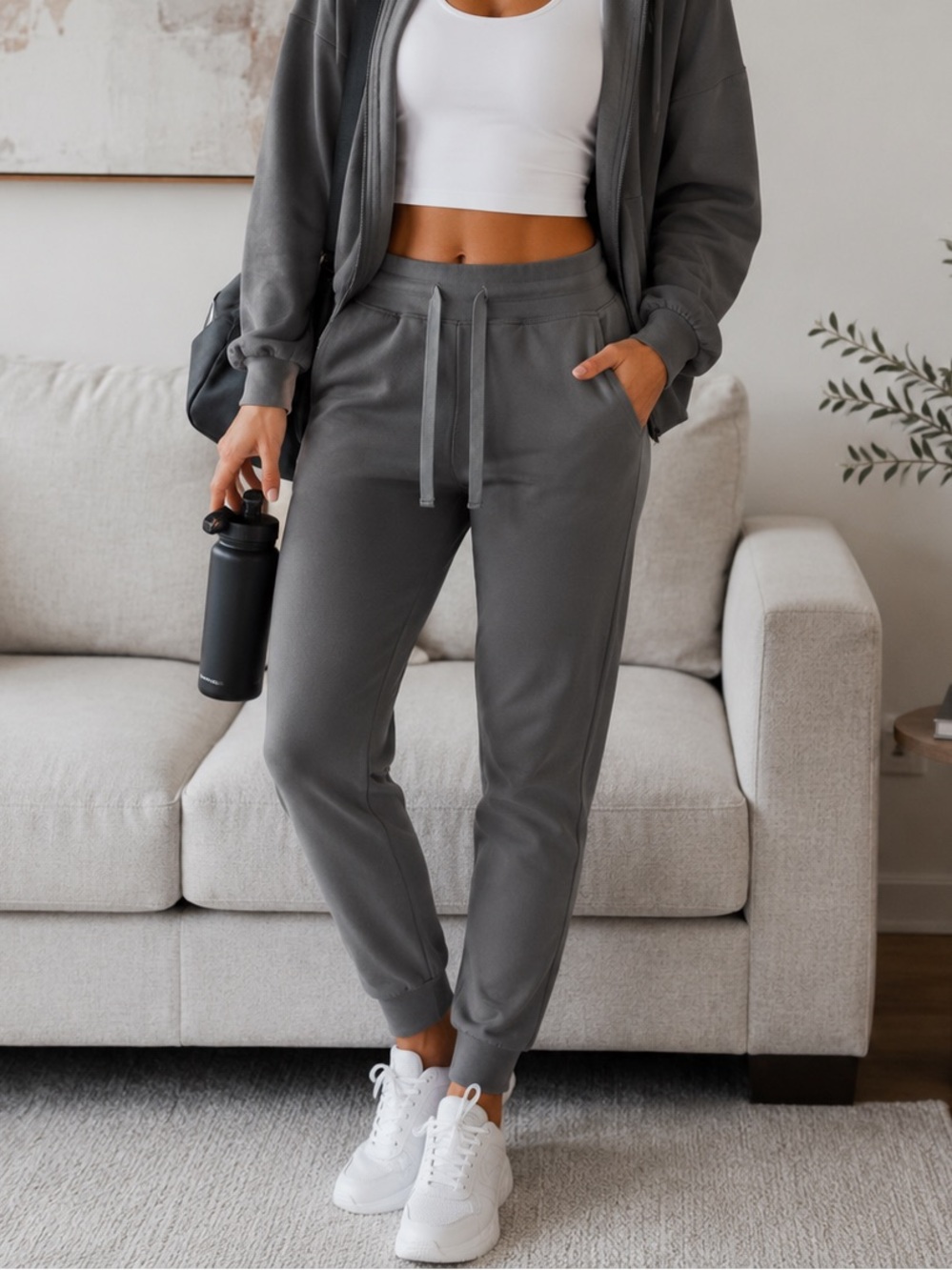 NWOT Gray Athleisure Jogger Pants Women’s Size M Drawstring Cozy Loungewear